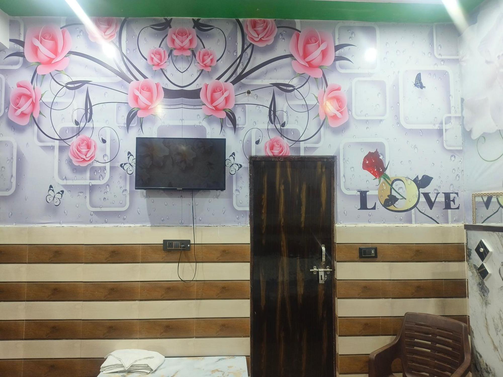 Hotel K.D.Dham-Near Prem Mandir Vrindāvan Zewnętrze zdjęcie